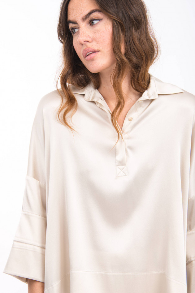 Sly Oversized Seidenbluse in Champagner