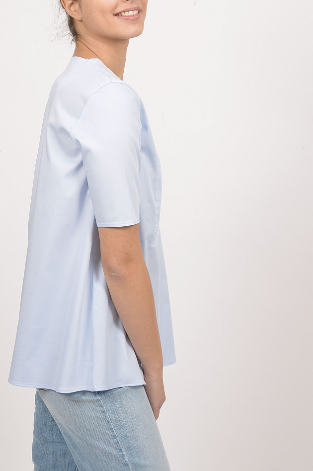 Soluzione Bluse mit Wellenleiste in Hellblau