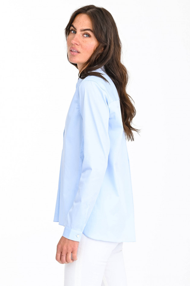 Soluzione Bluse mit Stehkragen in Hellblau