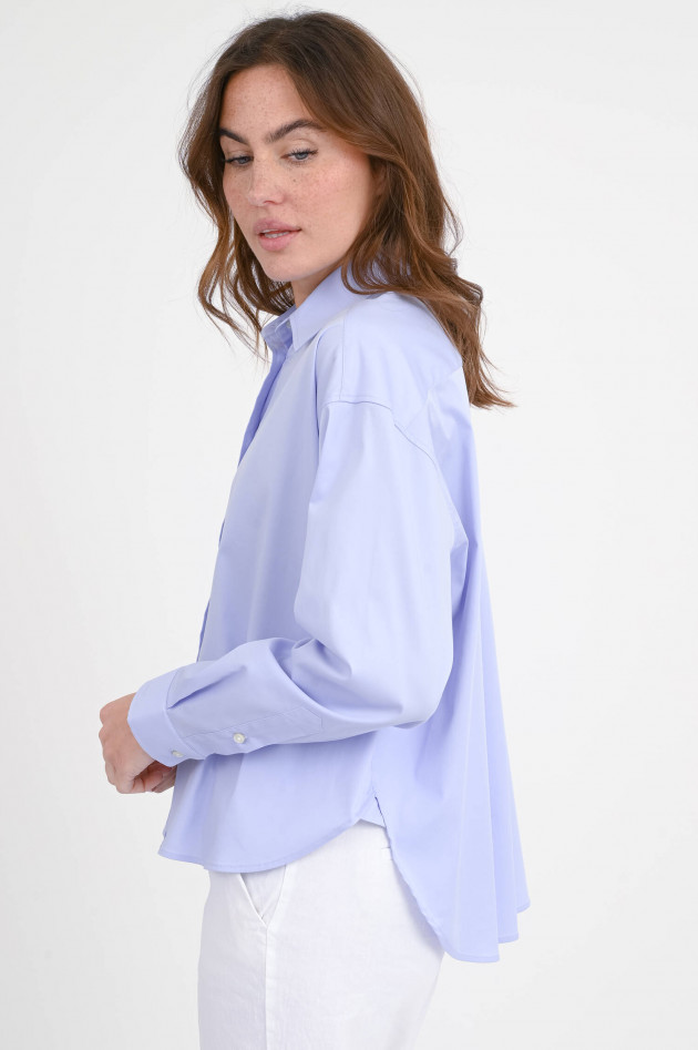 Soluzione Bluse mit verlängertem Rücken in Hellblau