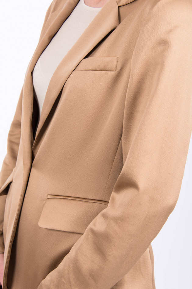 Steffen Schraut Satin-Optik Blazer in Camel