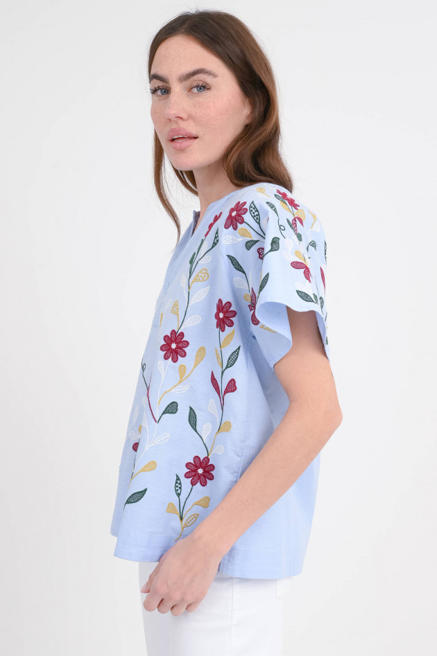 Stella Forest Bluse mit Stickerei in Hellblau/Multicolor