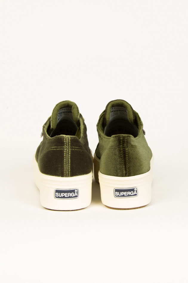 Superga Sneaker mit Plateausohle in Oliv