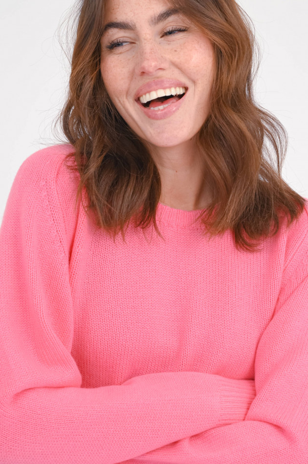 The Hug Pullover mit Kellerfalte in Flamingo