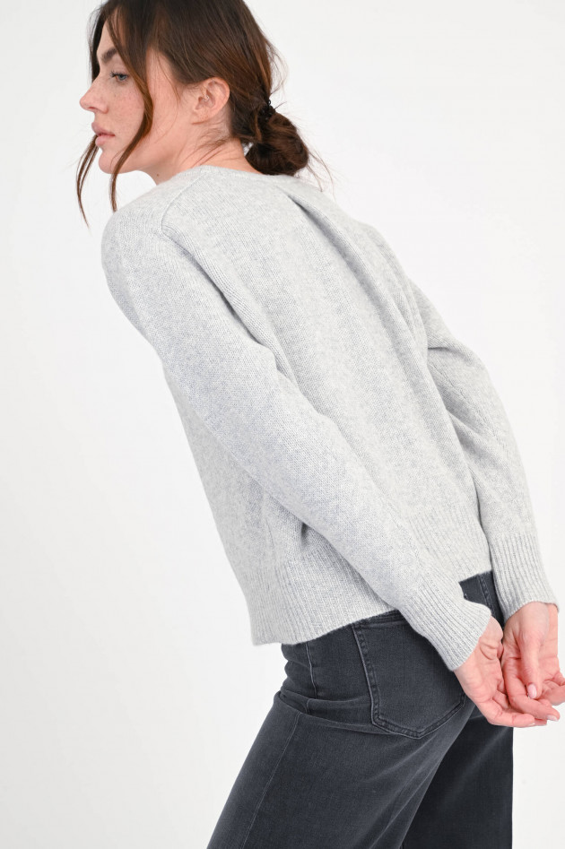 The Hug Pullover mit Kellerfalte in Hellgrau