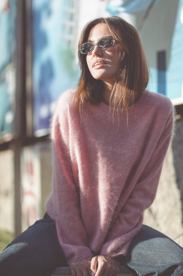 The Hug Brushed Cashmere Pullover in Pastellrosa