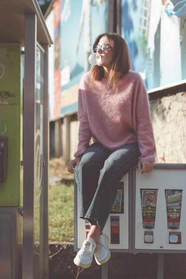 The Hug Brushed Cashmere Pullover in Pastellrosa