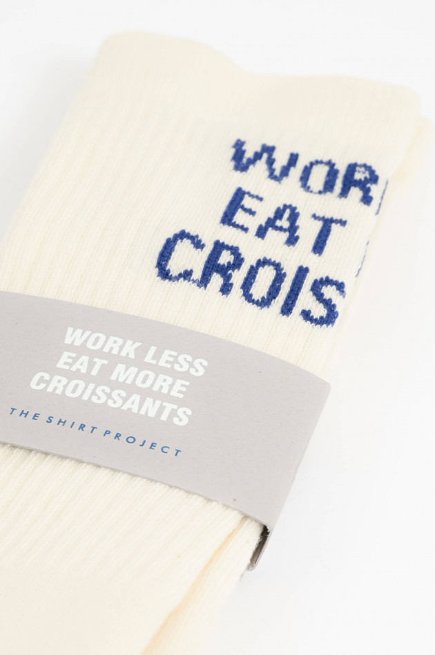 The Shirt Projekt Munich Hohe Socken mit Schriftzug in Creme/Navy