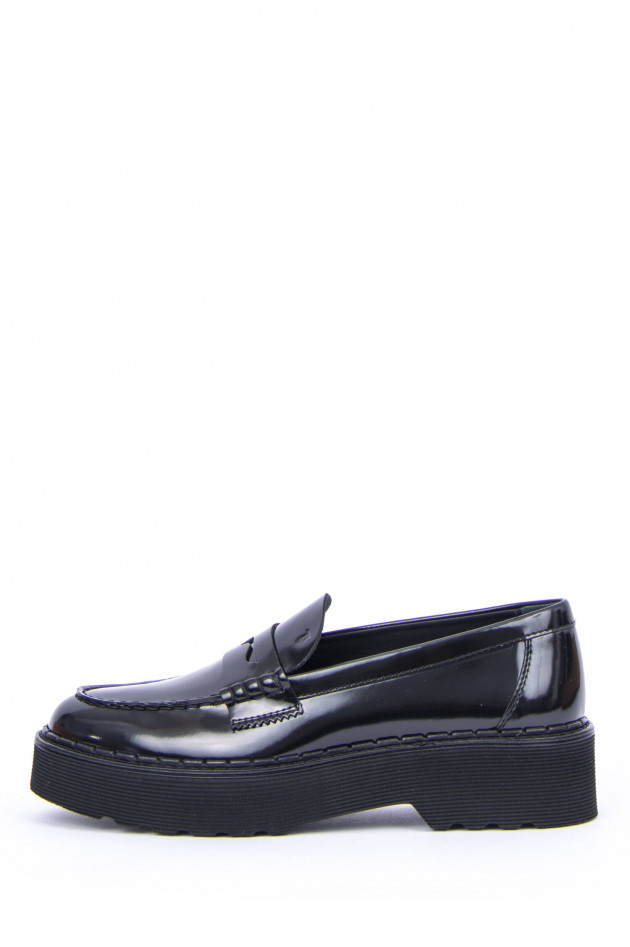 Tod's Loafer aus glänzendem Leder in Schwarz