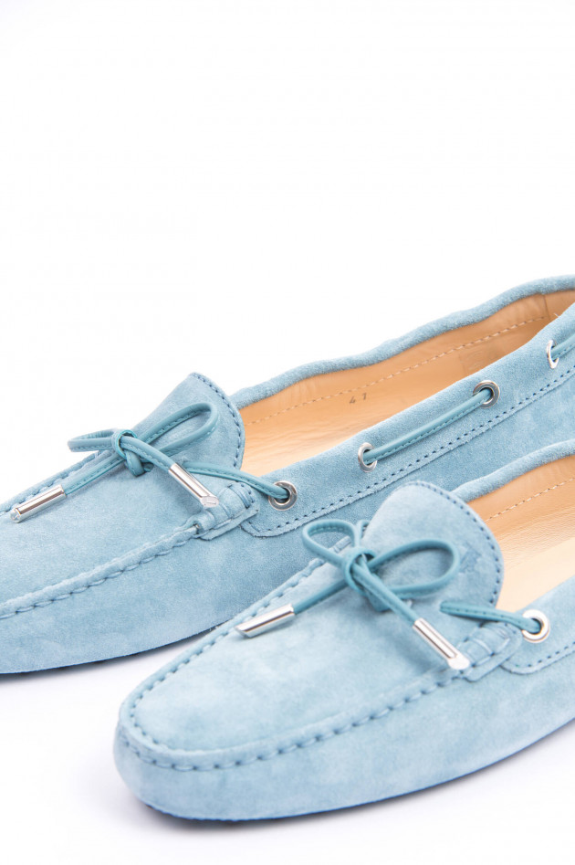 Tod's Mokassind aus Veloursleder in Hellblau