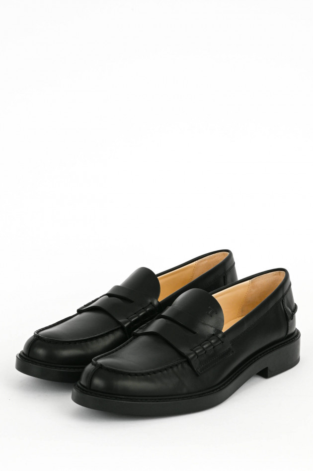 Tod's Loafer mit breiter Sohle in Schwarz