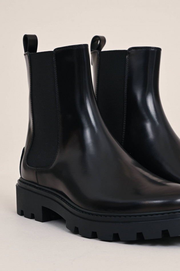 Tod's Chelsea Boots aus Leder in Schwarz