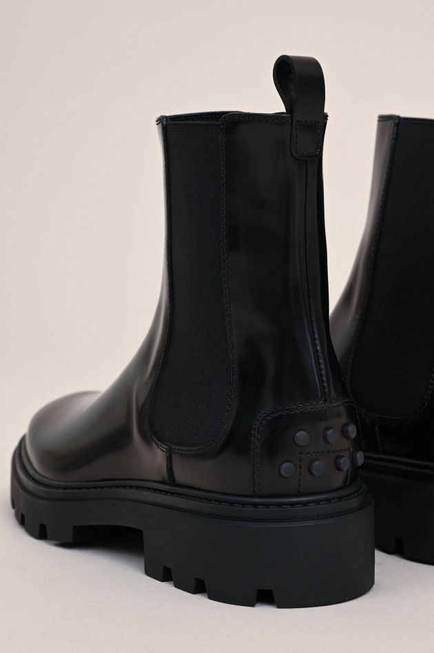 Tod's Chelsea Boots aus Leder in Schwarz