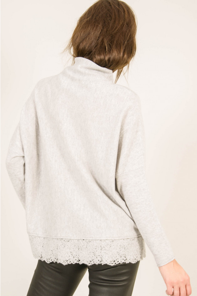 Tonet Rollkragenpullover mit gekochter Spitze in Grau
