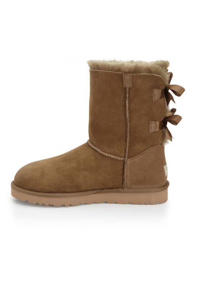 UGG Australia UGG Boots Bailey Bow in Khaki