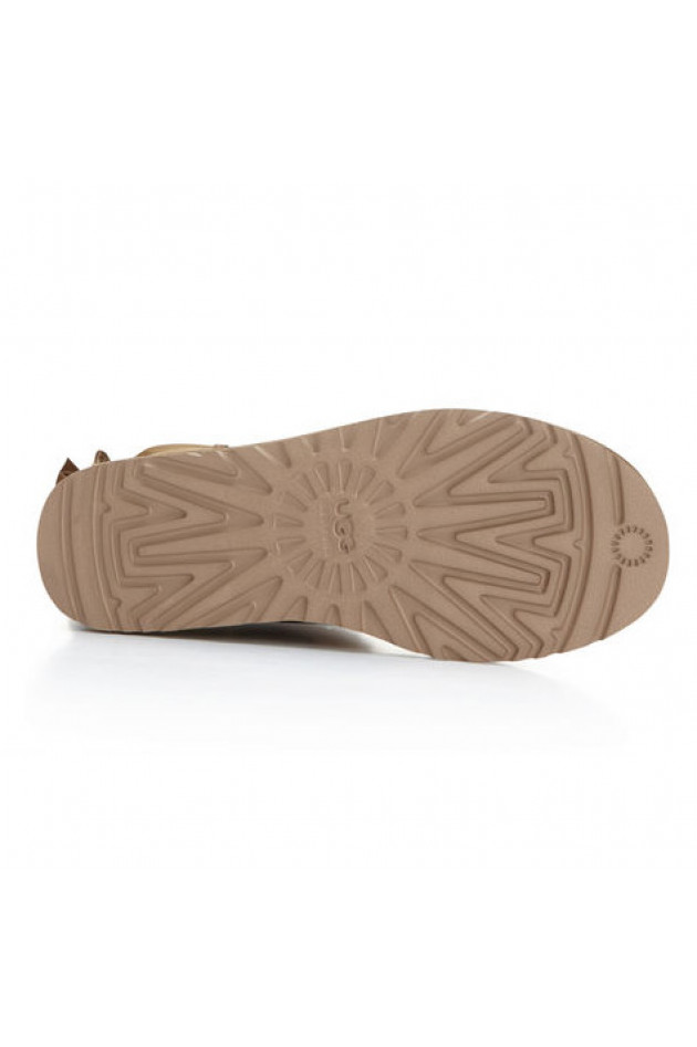 UGG Australia UGG Boots Bailey Bow in Khaki