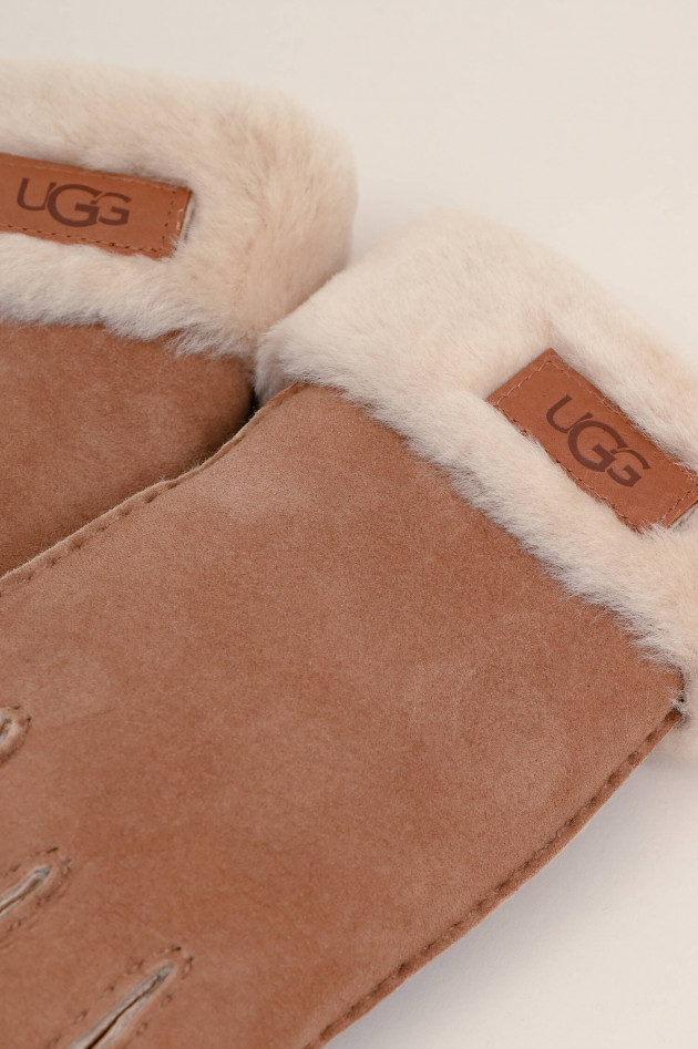 UGG Lammfell Handschuhe TURN CUFF in Chestnut