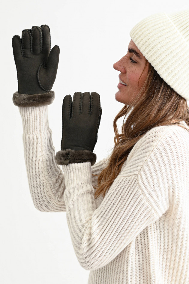 UGG Kurzer Lammfell-Hanschuh SHORTY GLOVE in Graubraun