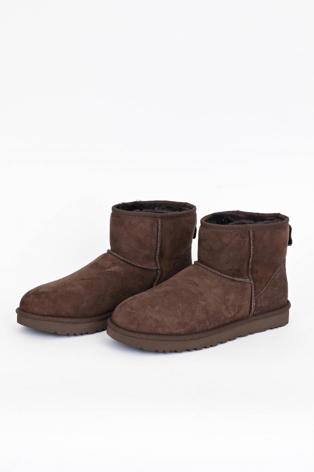 UGG Boots CLASSIC MINI aus Lammfell in Choco