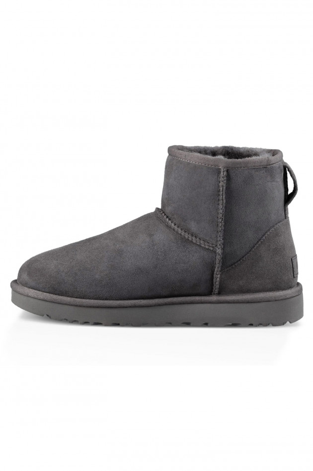 Boots CLASSIC MINI in Grau