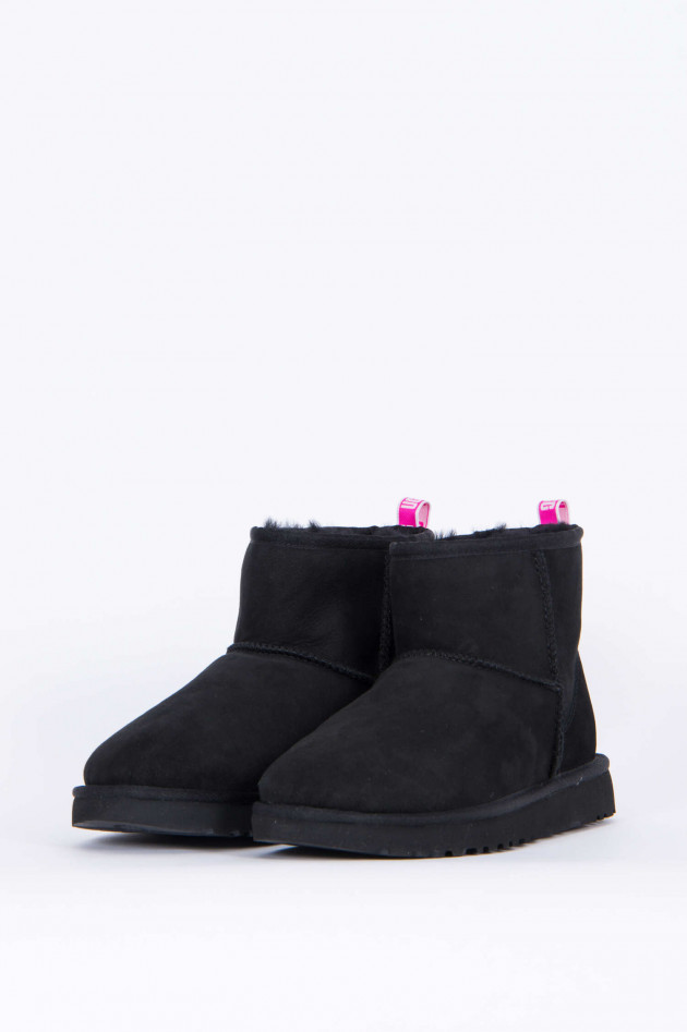 UGG Boot CLASSIC MINI GRAPHIC LOGO in Schwarz/Neon