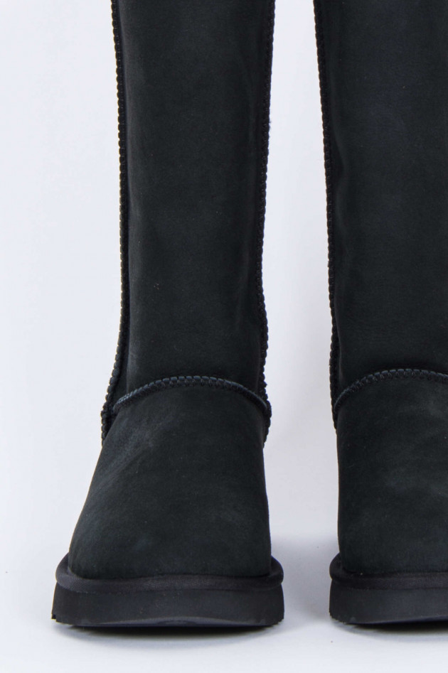 UGG Winterboots CLASSIC TALL in Schwarz