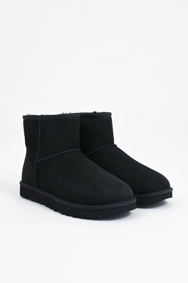 UGG Boots CLASSIC MINI II in Schwarz