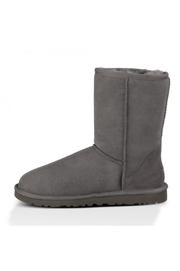 UGG Boots Classic Grau