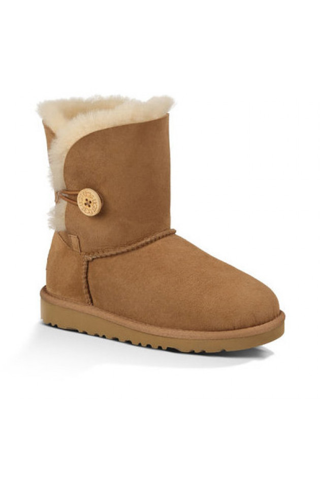 UGG Australia UGG Boots Bailey Button in Chestnut