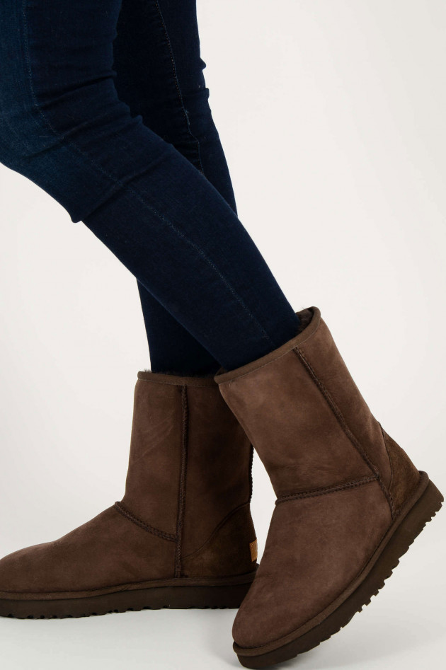 UGG Australia Boots CLASSIC SHORT in Choco