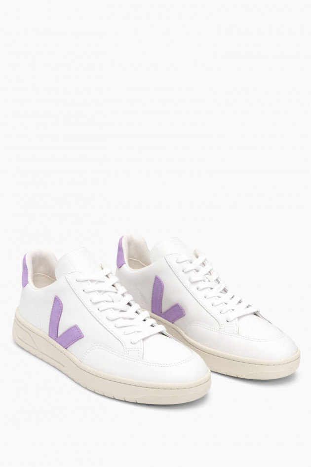 Veja Nachhaltiger Sneaker V12 in Weiß/Lavendel