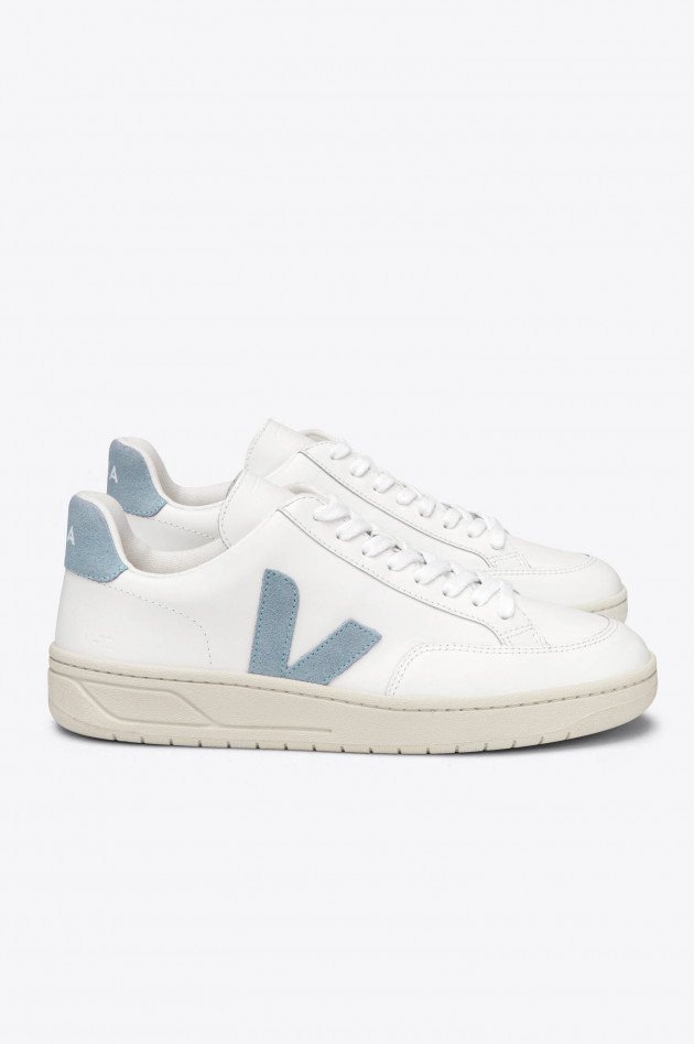 Veja Nachhaltiger Sneaker V12 in Weiß/Hellblau