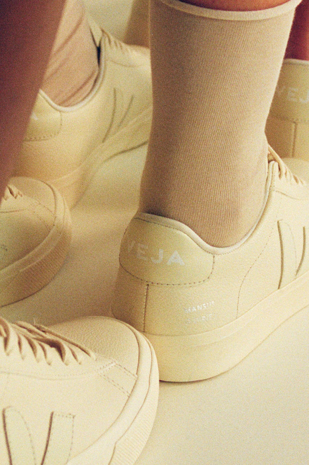 Veja x Mansur Gavriel Sneaker CAMPO in Creme