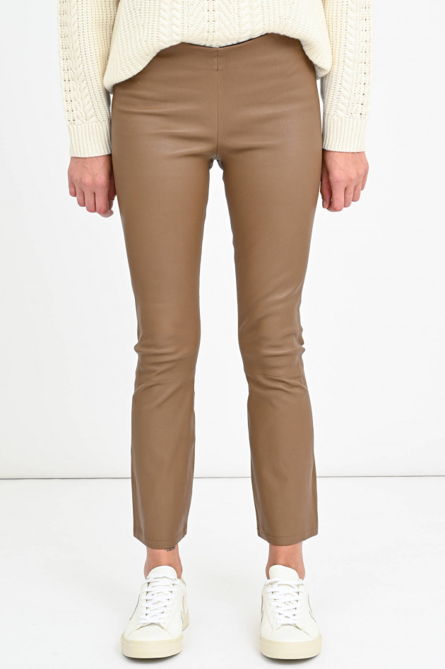 White T Lederhose mit leichtem Kick in Camel