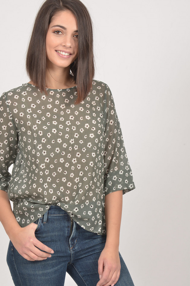 Why Blusenshirt mit Blumen - Print in Grün/Weiß