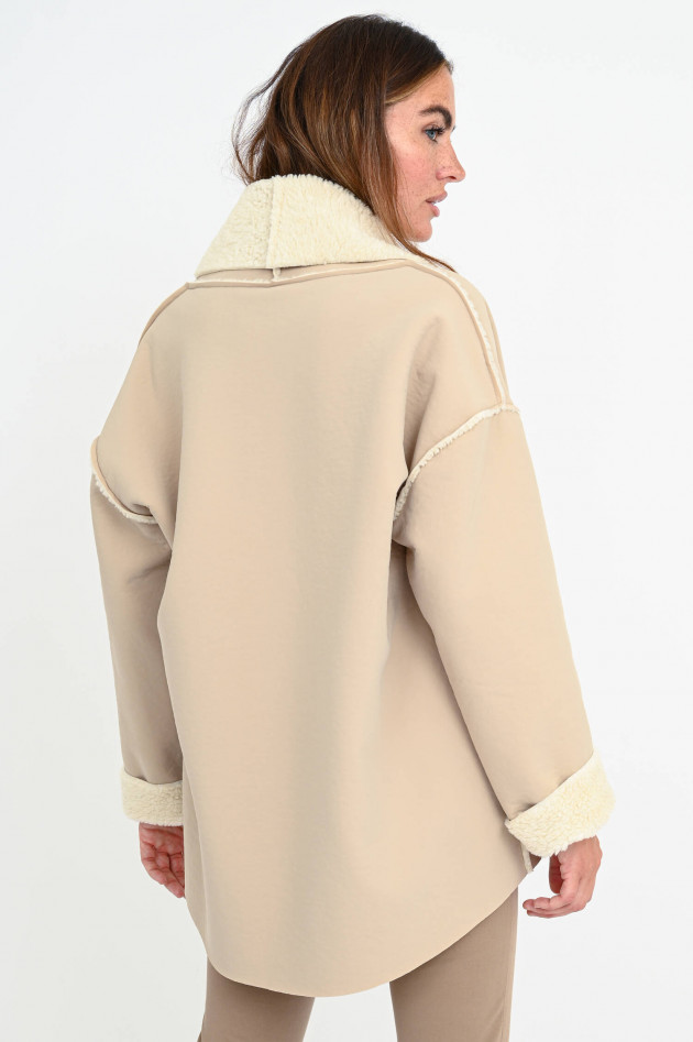 Whyci Jacke mit Lammfell-Look in Beige