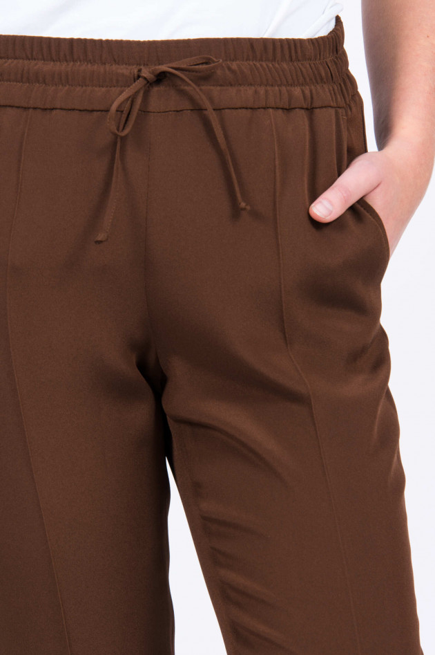 Windsor Athleisure Hose mit Seide in Mittelbraun