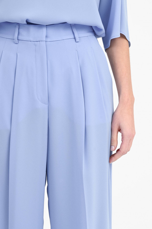 Windsor Wide-Leg Hose mit Bundfalten in Hellblau