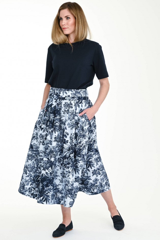 Windsor Faltenrock mit floralem Print in Weiß/Navy
