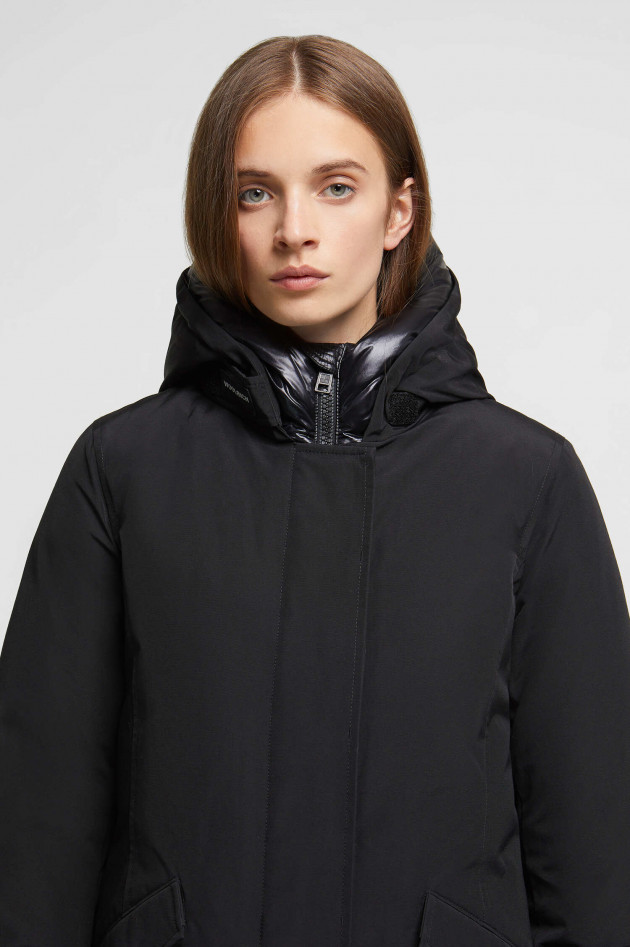 Woolrich Daunenparka in Schwarz