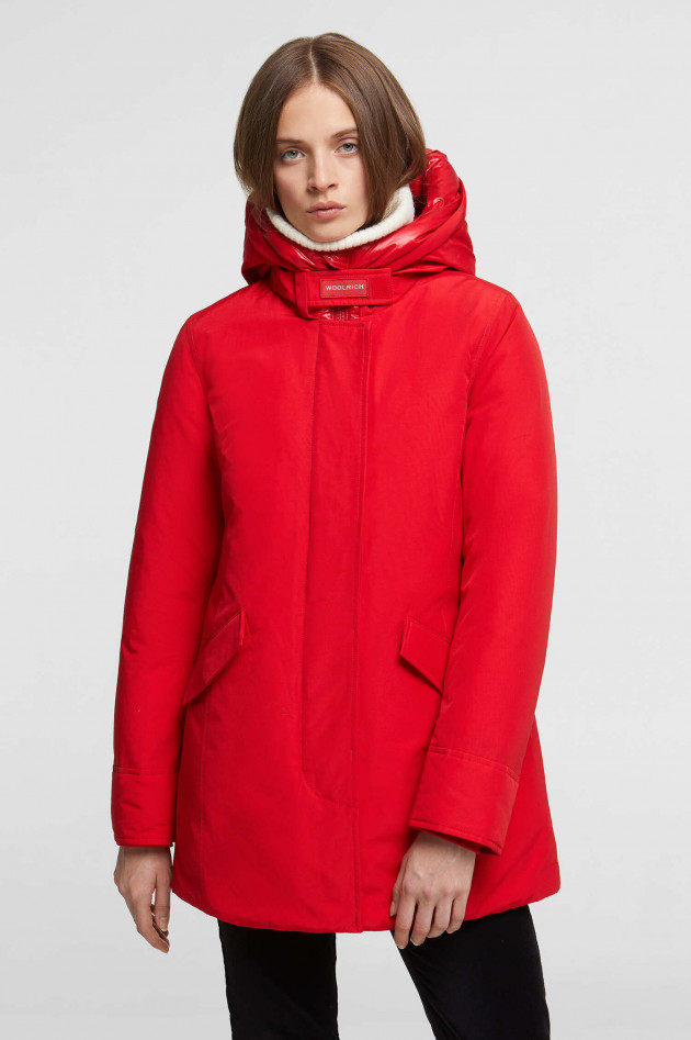 Woolrich Daunenparka in Rot