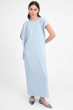 Fließendes Kleid in Eisblau