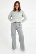 Hose mit Nadelstreifen in Grau/Creme
