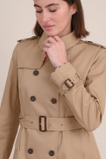 Kurzer Trenchcoat in Beige