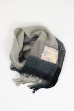 Schal mit WÖRTHERSEE LOVE Patch in Grau/Blau