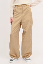 Satinhose mit weitem Bein in Gold
