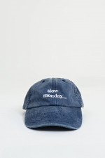 Cap SLOW MONDAY in Vintage Blue