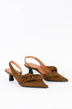Slingback-Pumps in Braun