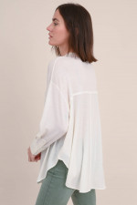 Oversize-Strickhemd aus Cashmere-Woll-Mix in Creme