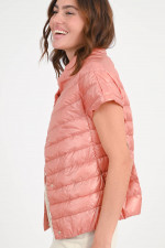 Kurzarm-Daunenweste GRETA in dunklem Altrosa